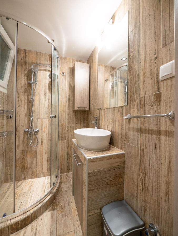 Dk Mini Suites A Thessaloniki Exterior photo